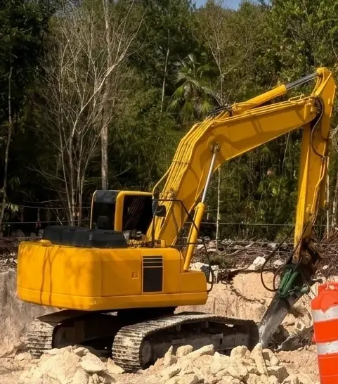 KOMATSU PC 210 LC 3.webp