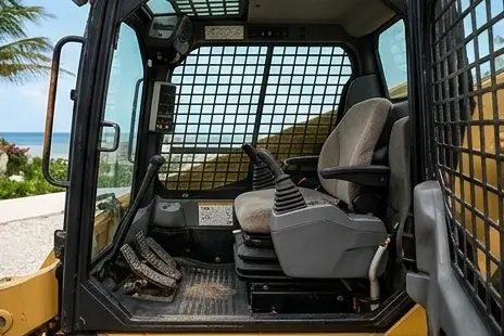 MINICARGADOR CATERPILLAR 252-B-3.webp