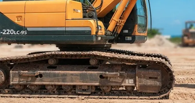 EXCAVADORA HYUNDAI R-220 LC-9S 3.webp