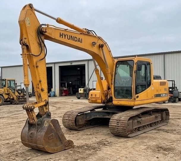 EXCAVADORA HYUNDAI R-220-LC O SIMILAR